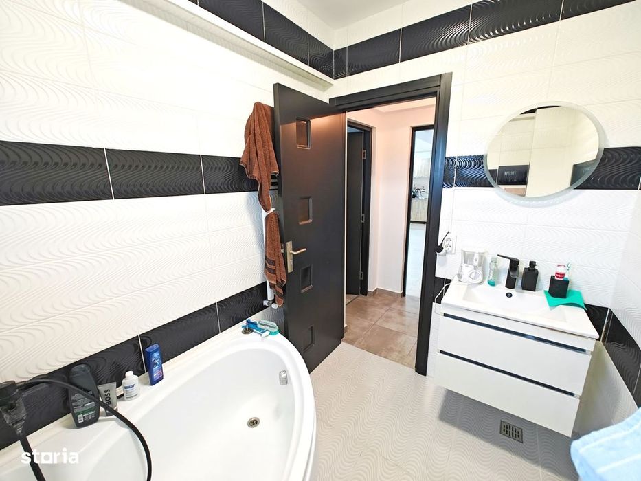 Apartament 2 camere, 53 mp, etaj 2, CT, geam baie, mobilat, Bucium — fotografia 3