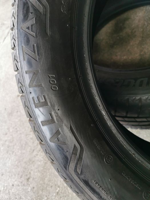 235 55 18 bridgestone 4бр