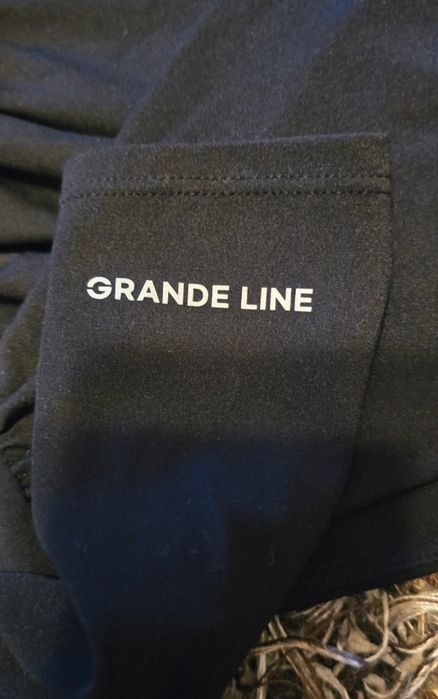 Top sport cu maneci lungi Grande Line