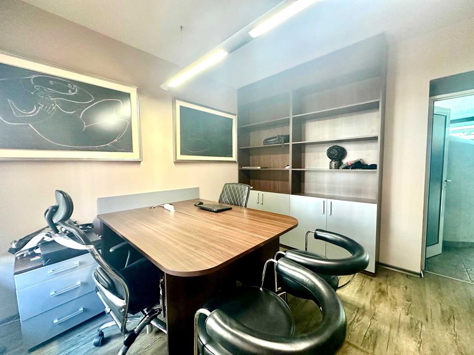 Дава се под наем Офис в София, Лозенец - 82 кв.м за 1200 € - Снимка #3