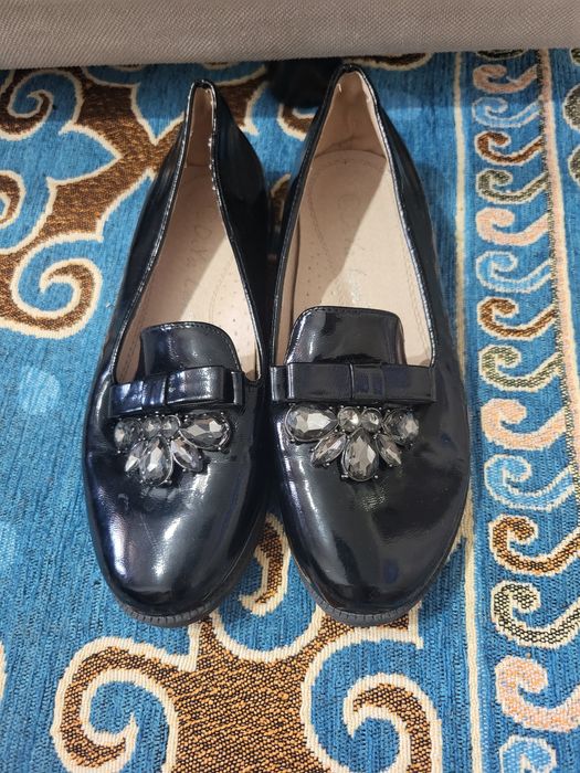 Туфли отдам даром