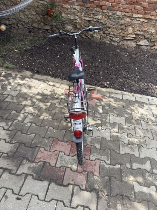 Bicicleta pentru fete