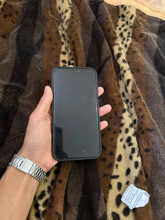 Обмен iPhone 11 (64)