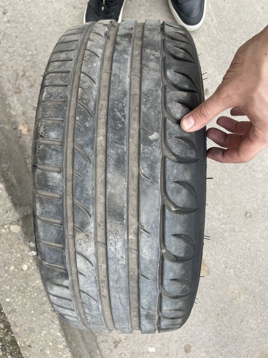 1 бр лятна гума 225 40 18