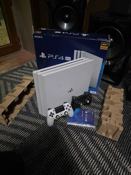 Playstation 4 pro 1 TB