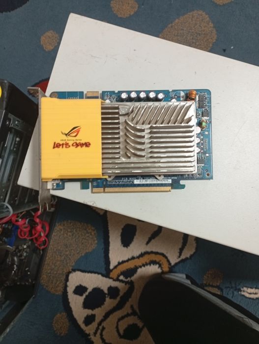 Продам 2 кампютера и каплектующие