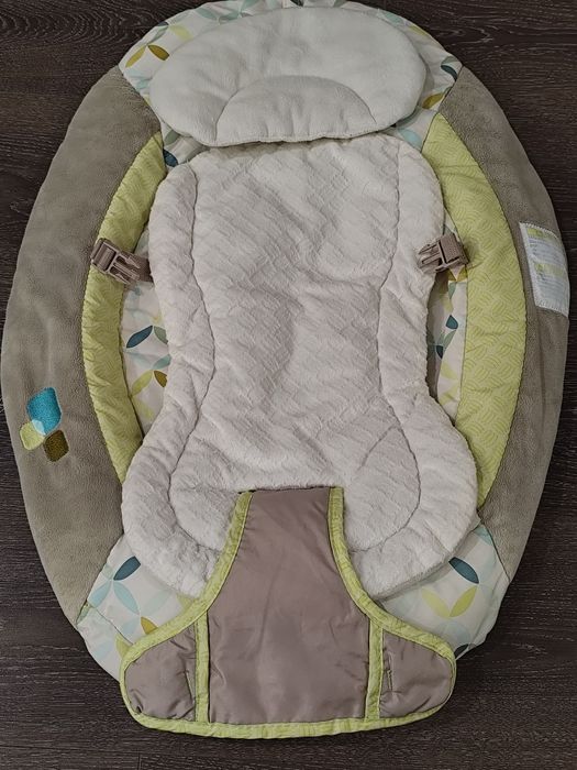 Детска елекрическа люлка-шезлонг