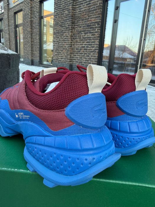 Женские кроссовки Lacoste