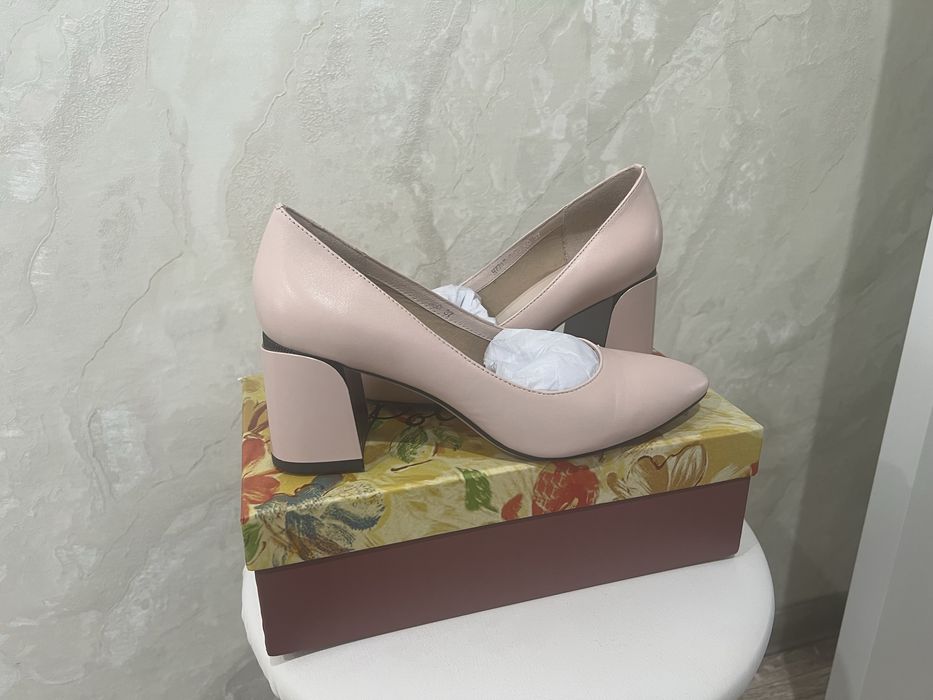 Продам туфли из натуральной кожи.