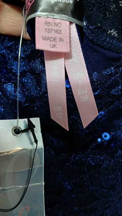 Ликвидация-Ослепителна кралско синя рокля на Lipsy London