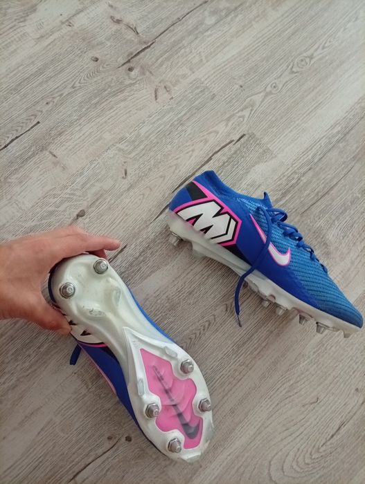 449 DOAR ASTAZI Ghete de fotbal Nike mercurial vapor 43 cu filet