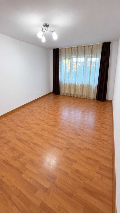 Apartament 2 camere decomandat
