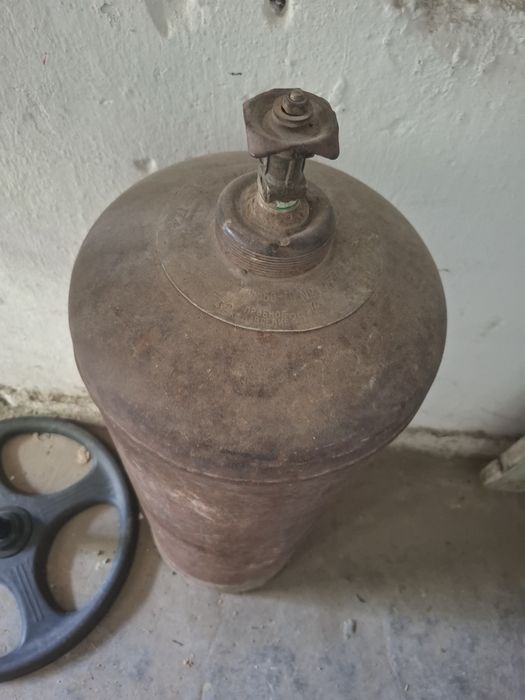 Газовый  балон б/у