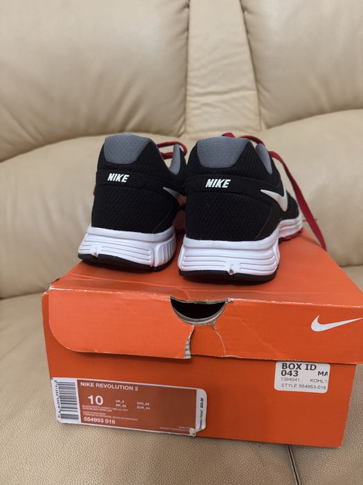 Кроссовки Nike оригинальные