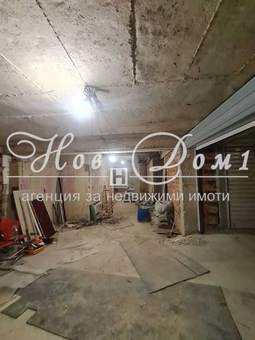 Продава се Гараж / Паркомясто в Варна, Базар Левски - 65 кв.м за 1200 €/кв.м - Снимка #2