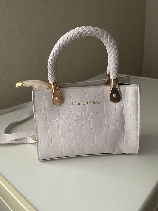 Продам сумки новые