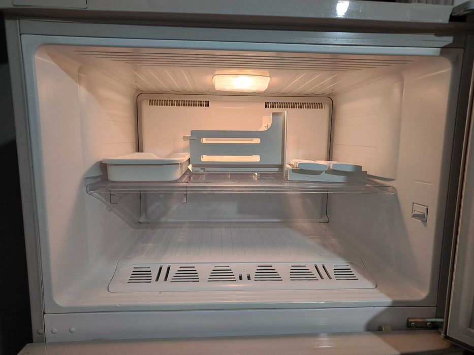 Frigider BEKO aproape nou
