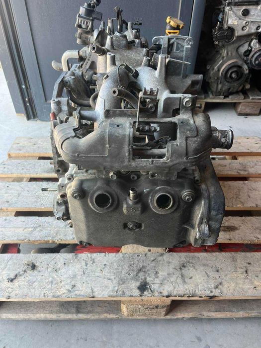 Двигател SUBARU IMPREZA 2.OI 125к.с. 05г.-КОД:EJ20