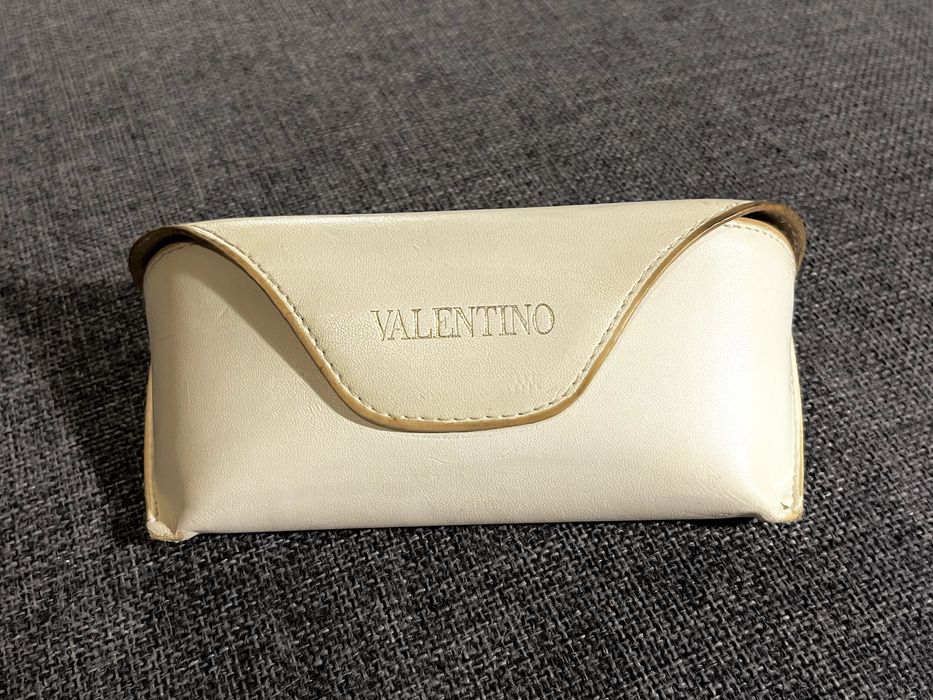 Слънчеви очила Valentino с оригинален кожен калъф