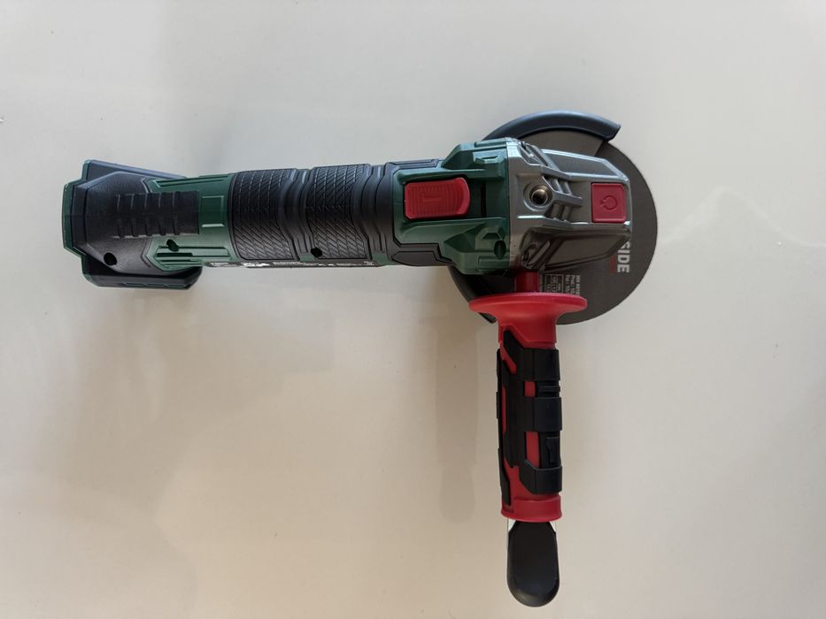 Polizor unghiular PARKSIDE PWSA 20 Li G4