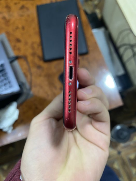 IPHONE 11 LL/A 128GB 200$