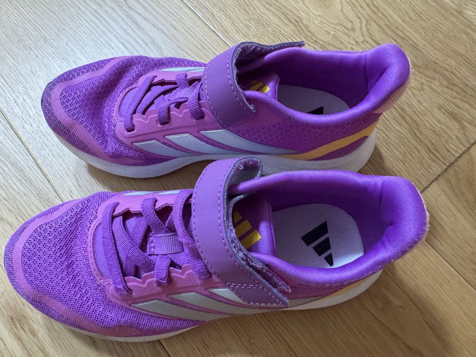 Adidas marimea 32