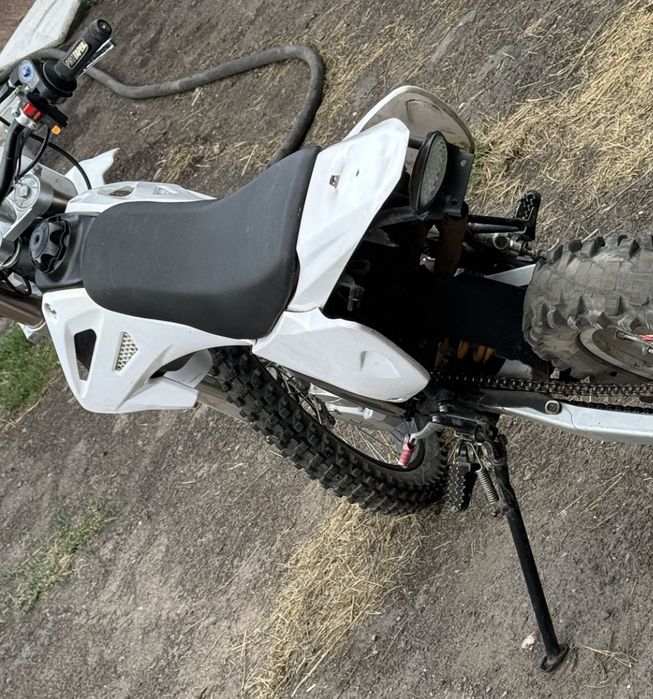 Продам эндуро 250