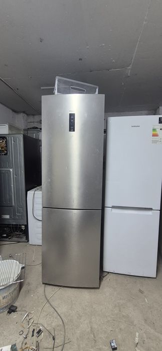 Холодильник есть 120см