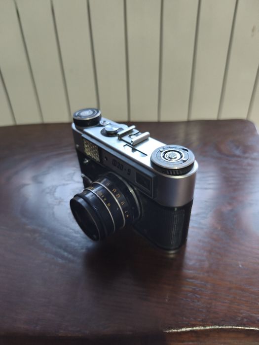 Aparat foto vintage sovietic FED-5