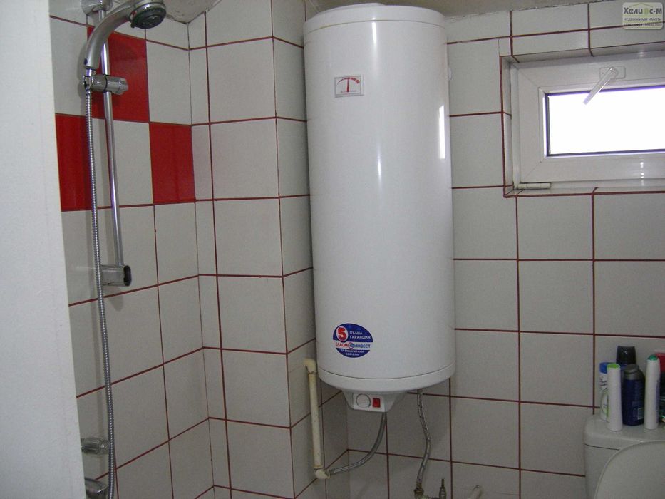 Тристаен апартамент, МЕЗОНЕТ, гр.Монтана, Широк център