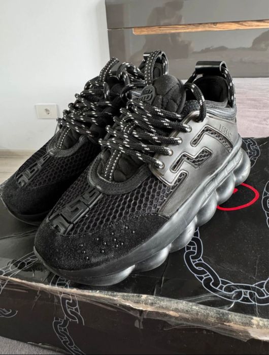 Versace Chain Reaction