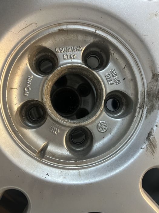 Inchiriez Jante wv  r16