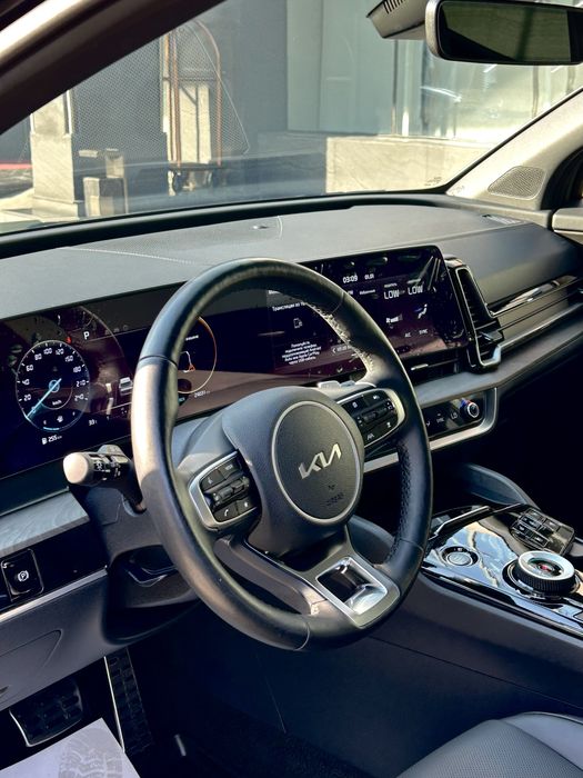 KIA SPORTAGE.    Sotiladi