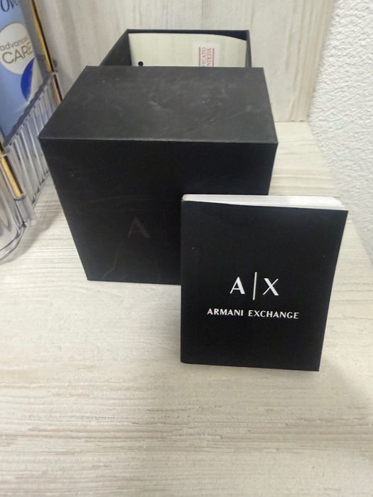 Armani часовник от неръждаема стомана