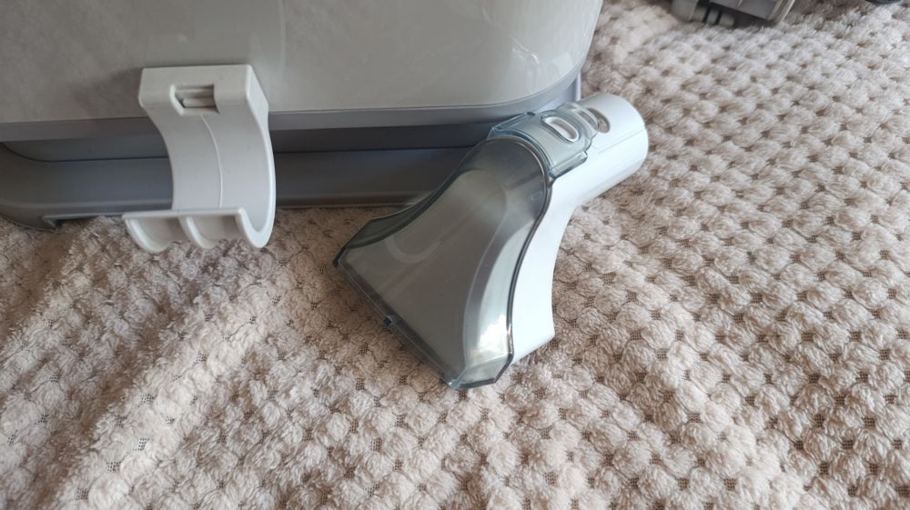 Моющий пылесос iris ohyama rns-p10-w