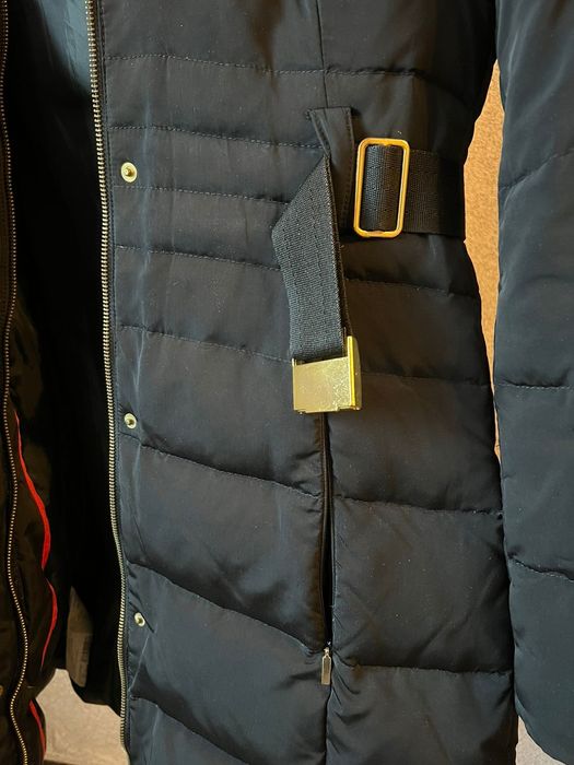 Пуховик Mango. Размер: 44