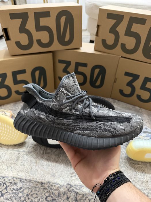 Adidasi Yeezy Boost 350 V2 / Premium / Full box