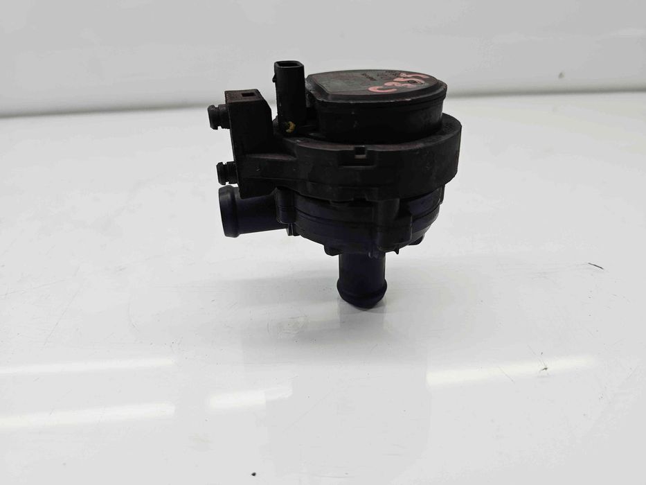 Pompa recirculare apa Skoda Octavia 3 Combi (5E5) [Fabr 2012-prezent]