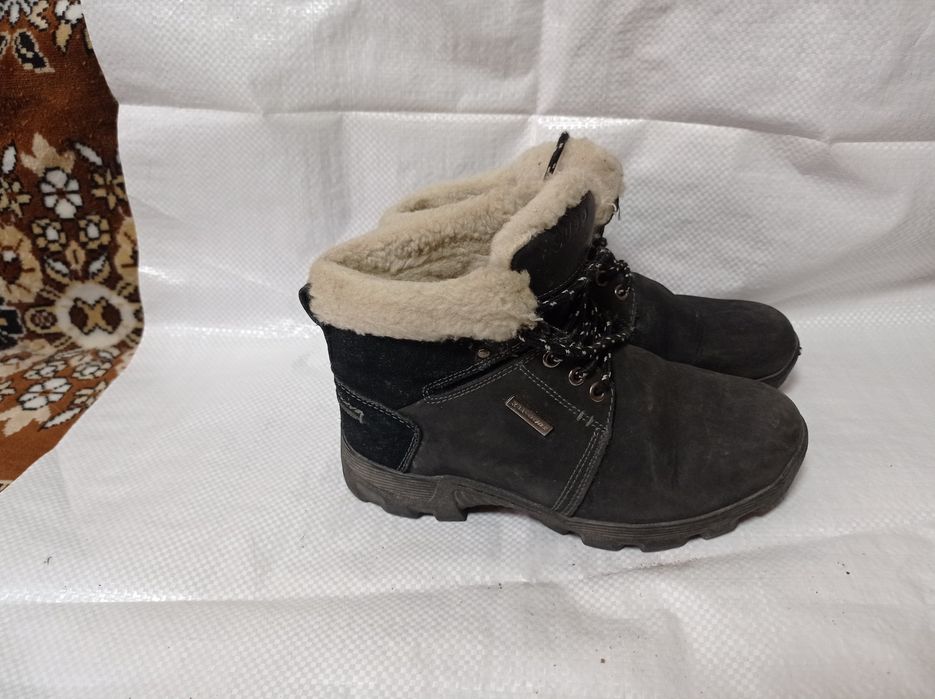 Продам обувь женскую