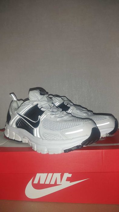 Nike Zoom Vomero 5 - Номер 36.5
