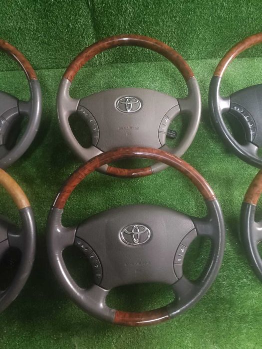 Оригинальный руль для Toyota