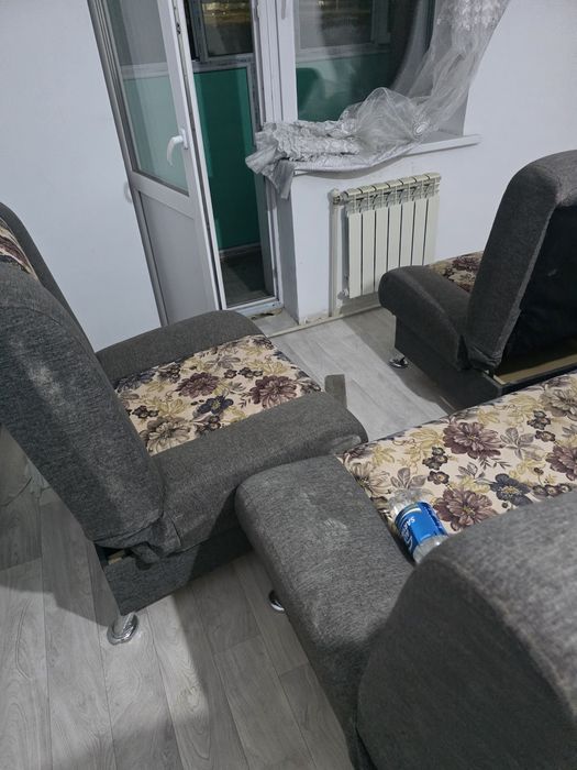 Диван с креслами