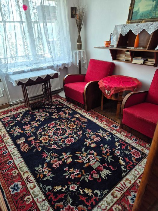 De inchiriat :Apartment 3 camere cu balcon, 125mp