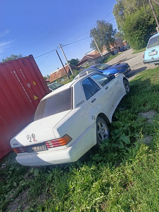 Mercedes 190 по запчастям
