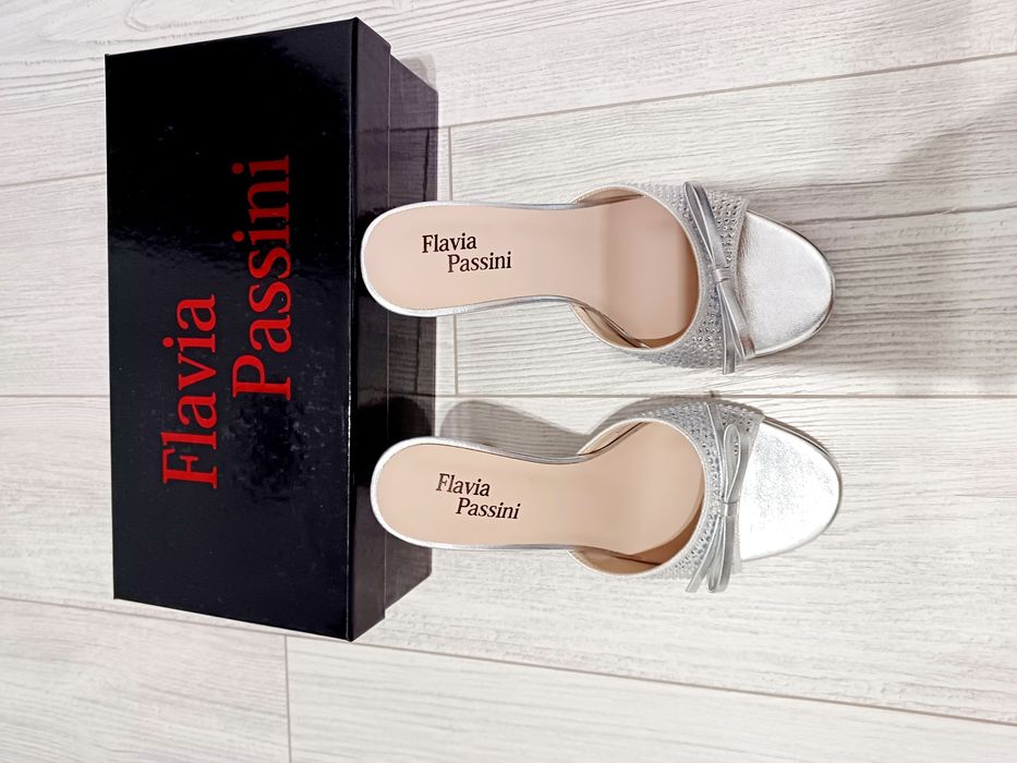 Papuci cu toc Flavia Passini, mărimea 35