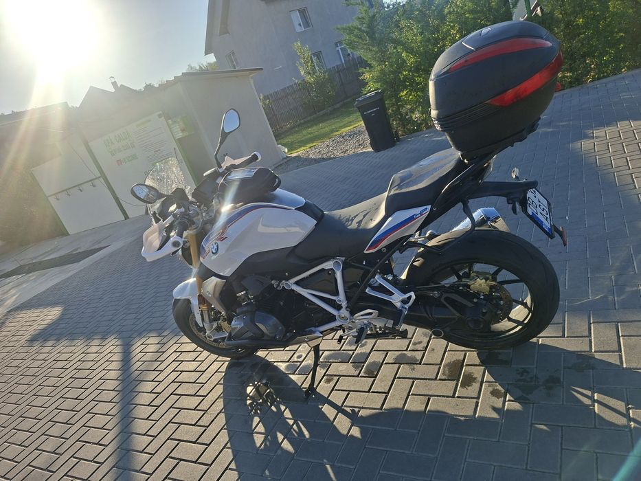 Moto BMW R1250R din 2019