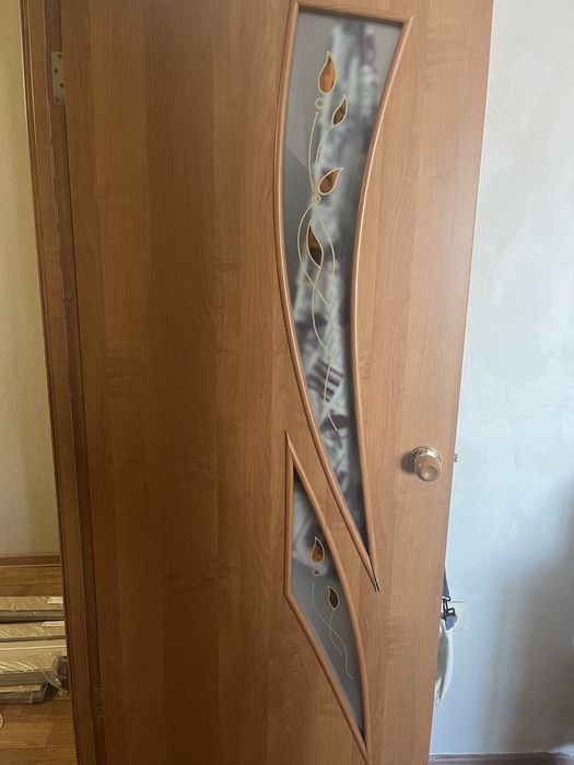 Продам межкомнатные двери