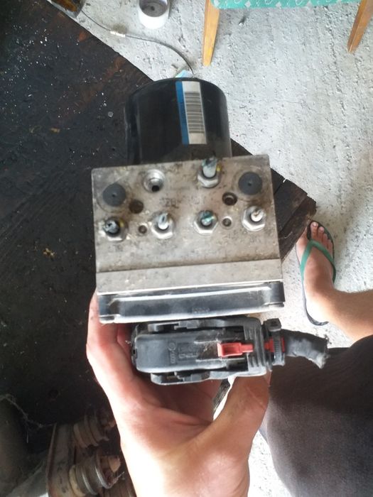 Pompa Abs Passat B6 3C0614095S