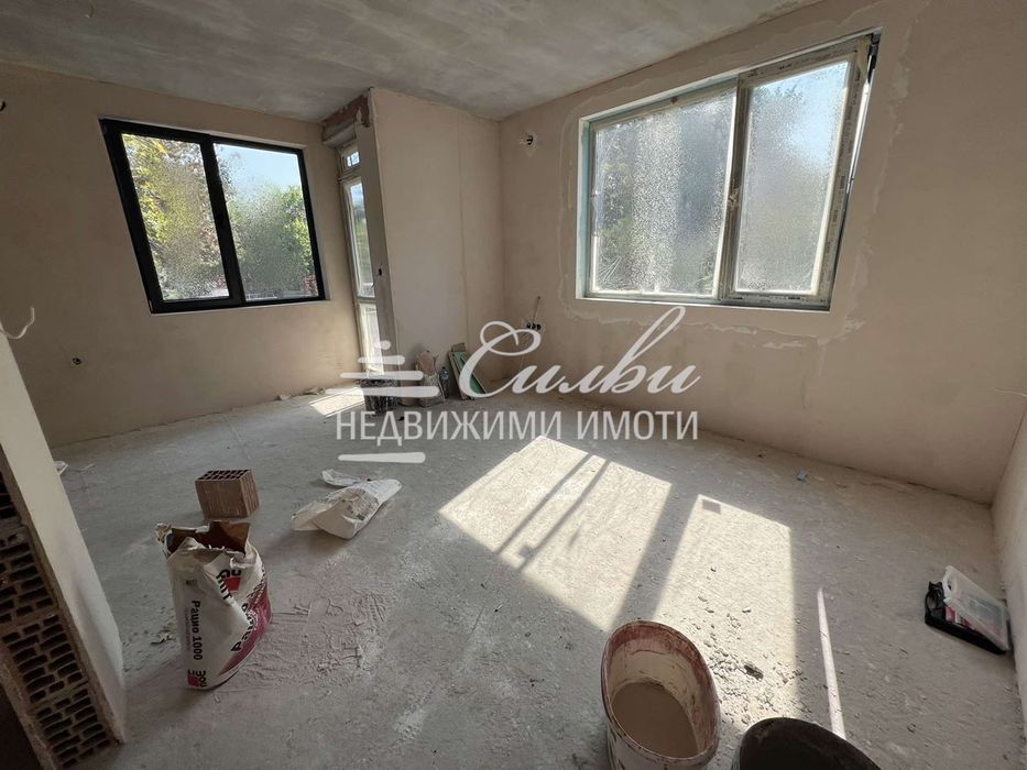 Тристаен апартамент НОВО СТРОИТЕЛСТВО - кв. Вароша !