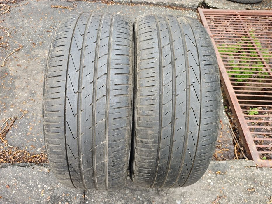Anvelope vara sh 2 x 235/50/19 Hankook Ventus S1 Evo2, profil 5 mm